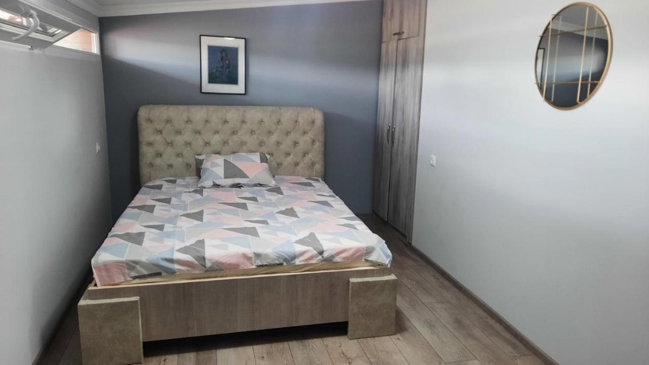 Victoria Guesthouse Κουτάισι Εξωτερικό φωτογραφία